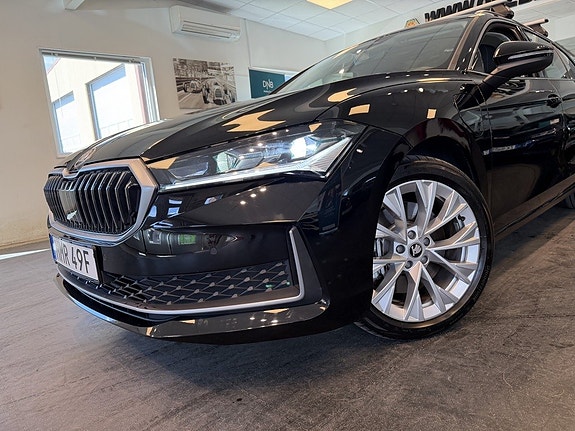 Skoda Superb 6 of 30