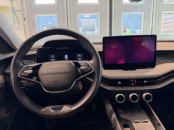 Skoda Superb 8 of 30