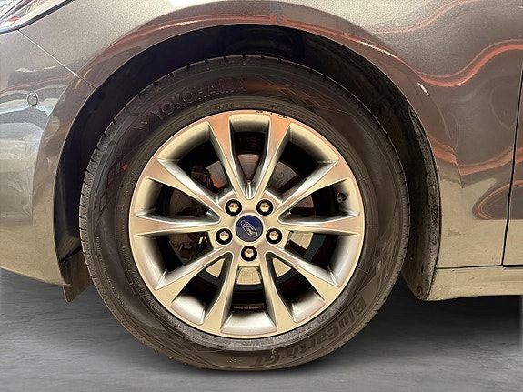 Ford Mondeo 29 of 29