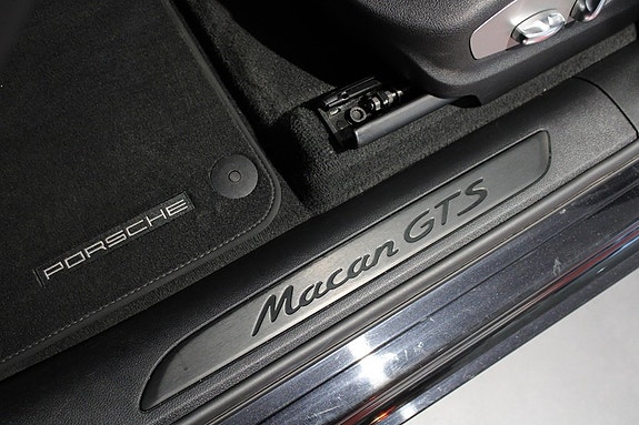 Porsche Macan GTS 11 of 20