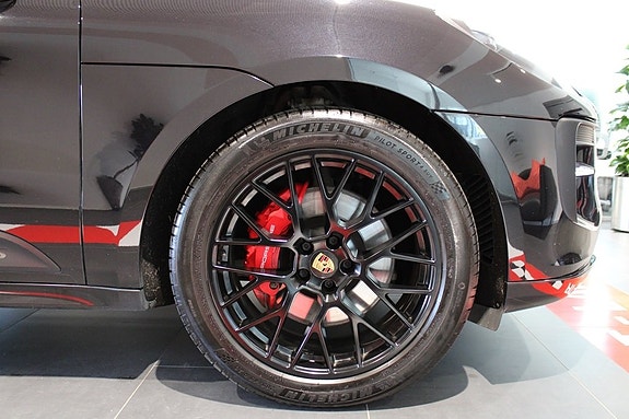 Porsche Macan GTS 7 of 20