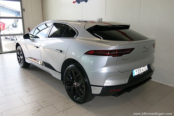 Jaguar I-PACE 5 of 5