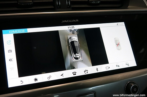 Jaguar I-PACE 17 of 17