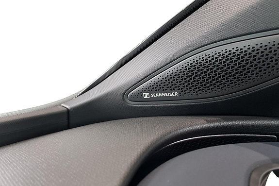 Cupra Tavascan 26 of 27