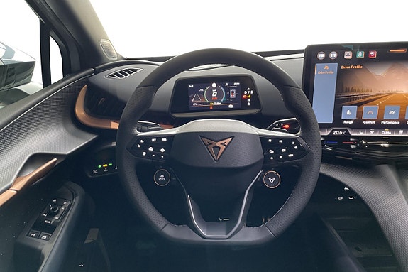 Cupra Tavascan 16 of 27