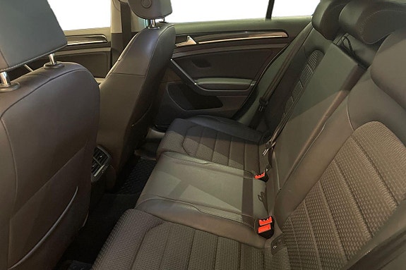 Volkswagen Golf I 17 of 21