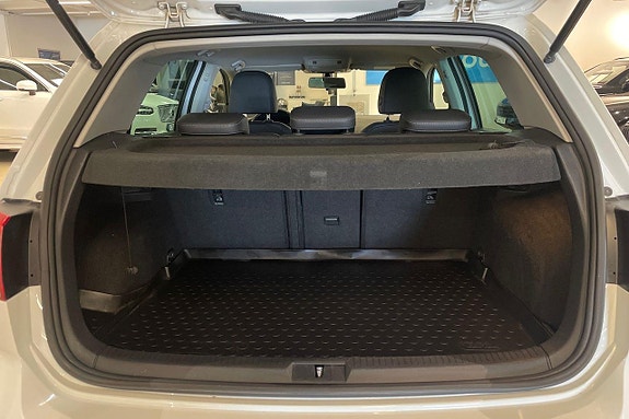 Volkswagen Golf I 19 of 21