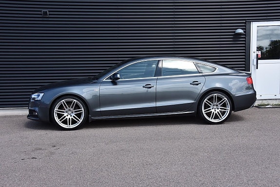 Audi A5 3 of 15