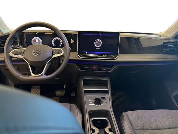 Volkswagen Tiguan 12 of 13