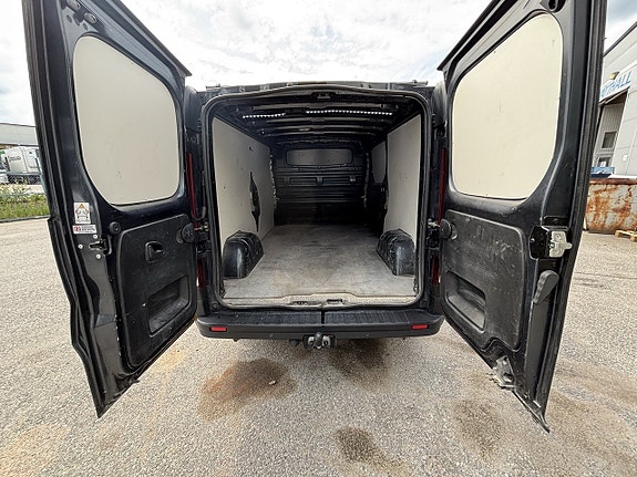 Nissan Primastar 5 of 5