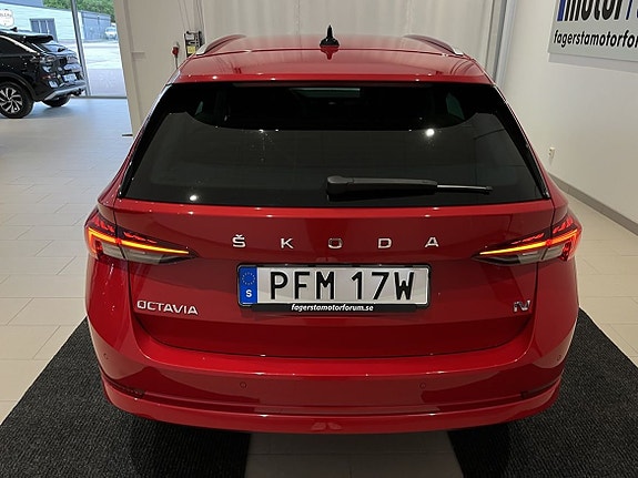 Skoda Octavia 4 of 5