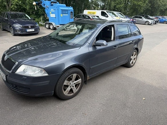 Skoda Octavia 5 of 5