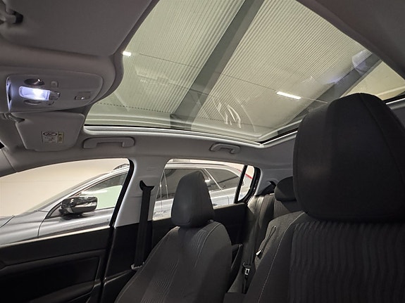 Peugeot 308 9 of 9