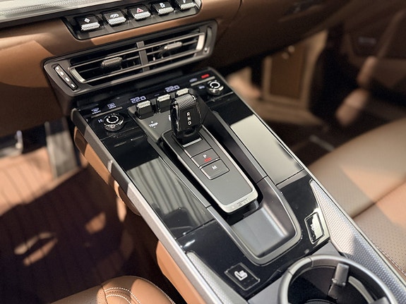 Porsche 911 Carrera S 19 of 22