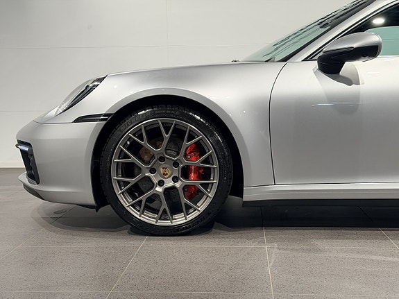 Porsche 911 Carrera S 9 of 22