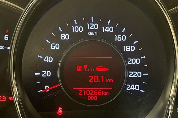 Kia Ceed 17 of 24