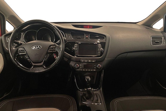Kia Ceed 10 of 24