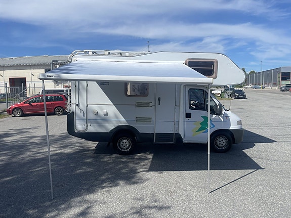 Fiat Knaus 510 2.8 idTD 122Hk B-Körkort Endast 530cm Solceller 7 of 17