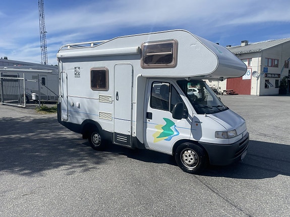 Fiat Knaus 510 2.8 idTD 122Hk B-Körkort Endast 530cm Solceller 3 of 5