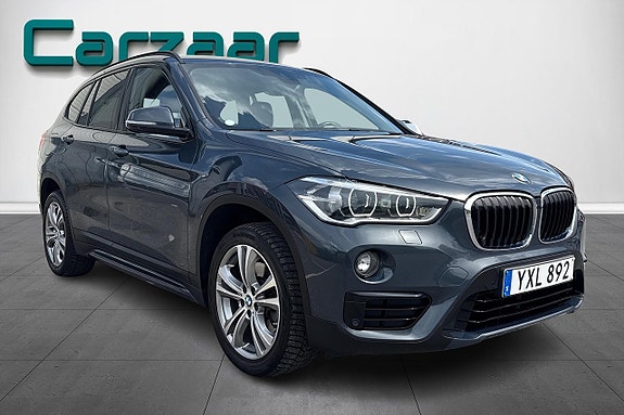 BMW X1 3 of 22