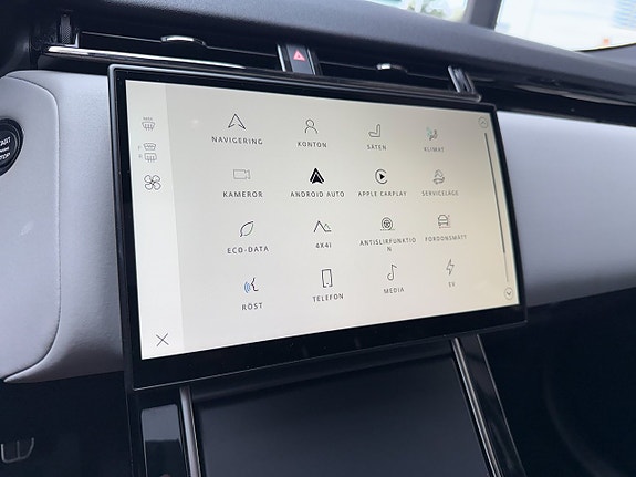 Land Rover Range Rover Velar 11 of 12