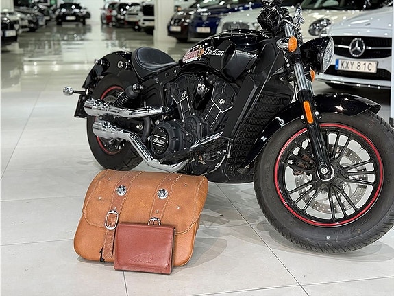 Indian Scout 1.1 V-Twin 95hk 2016 Sidoväska Vance&Hines 7 of 7