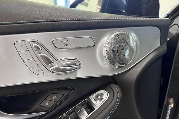 Mercedes-Benz GLC43 13 of 15