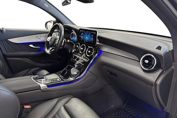 Mercedes-Benz GLC43 9 of 15