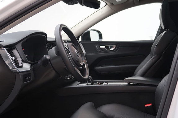 Volvo XC60 4 of 5