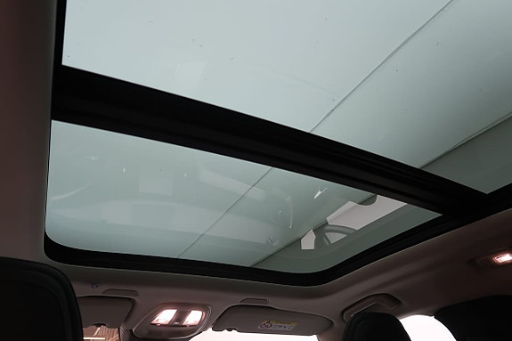 Volvo XC60 8 of 18