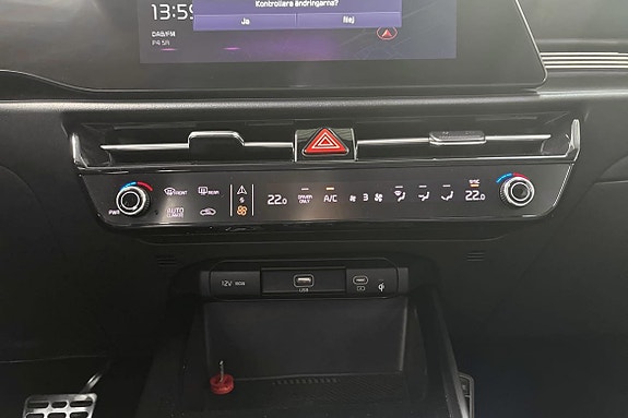 Kia Niro 9 of 19