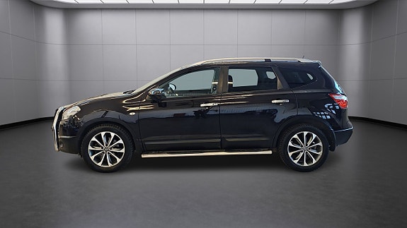 Nissan Qashqai+2 2 of 5