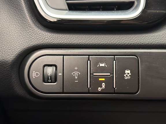 Kia ProCeed 25 of 30