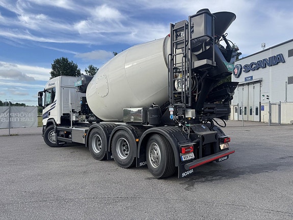 Scania P 460 B8x4*4NB 7 of 10