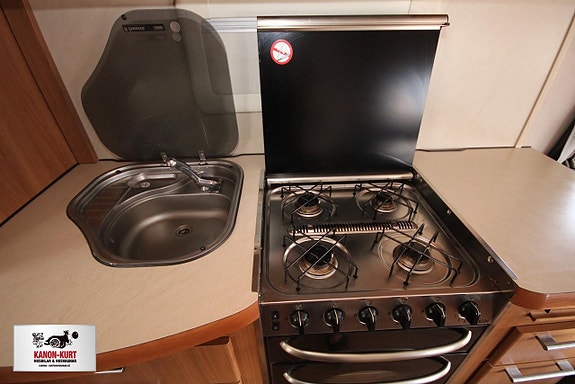 Kabe Royal 780 BGXL KS 11 of 14