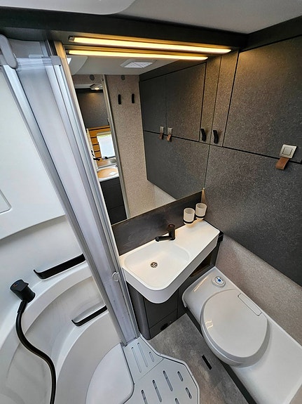 Hymer ML-T 580 Xperience 11 of 18