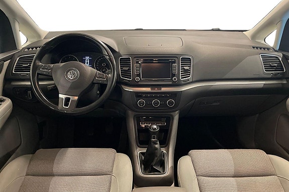 Volkswagen Sharan 10 of 23