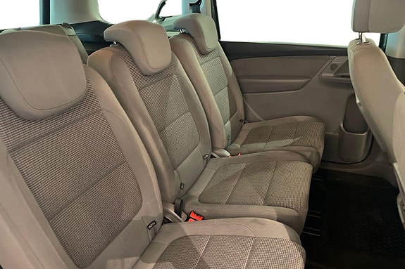 Volkswagen Sharan 18 of 23