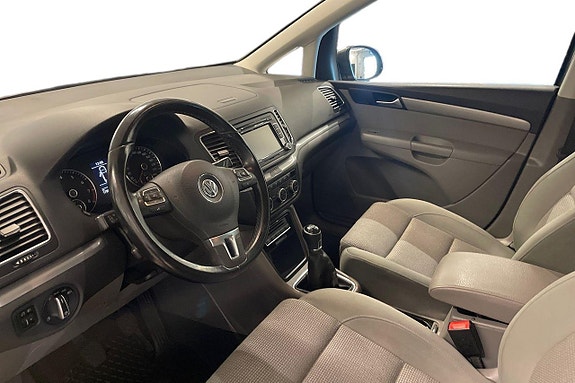Volkswagen Sharan 9 of 23
