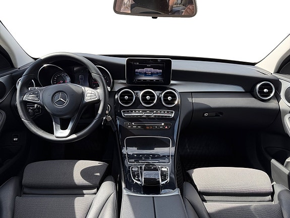 Mercedes-Benz C220 d 14 of 19