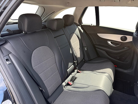 Mercedes-Benz C220 d 19 of 19