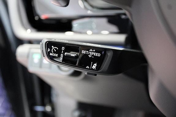 Porsche Panamera 4S 16 of 21
