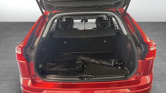 Volvo XC60 13 of 17