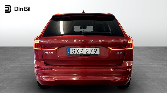 Volvo XC60 5 of 17