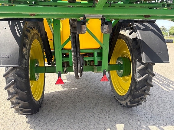 John Deere M 740 i 5 of 5