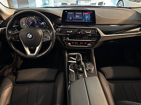 BMW 520 7 of 14