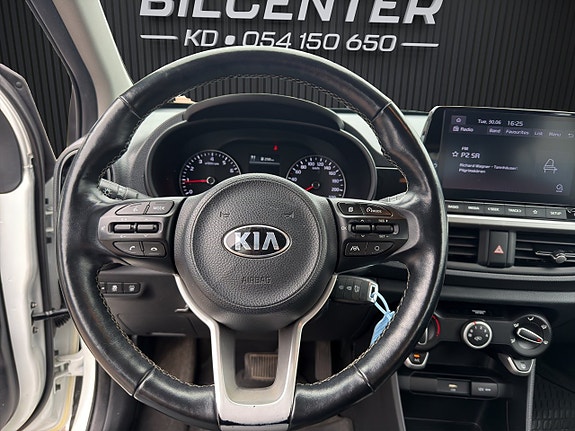Kia Picanto 15 of 20