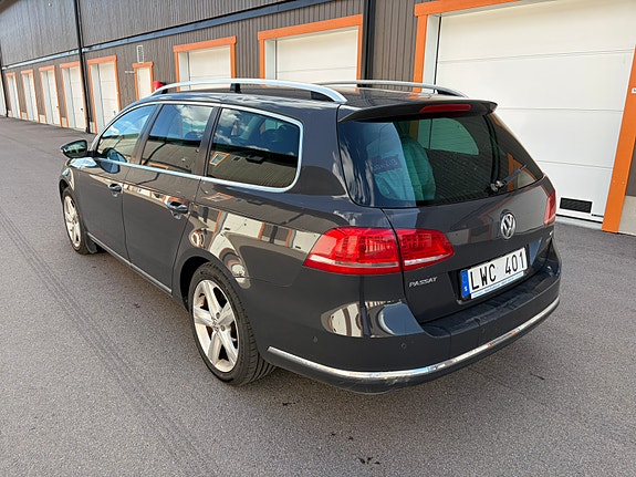 Volkswagen Passat 4 of 5