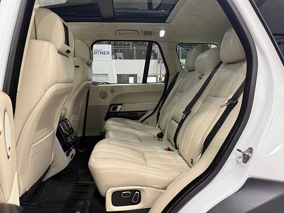 Land Rover Range Rover 12 of 30