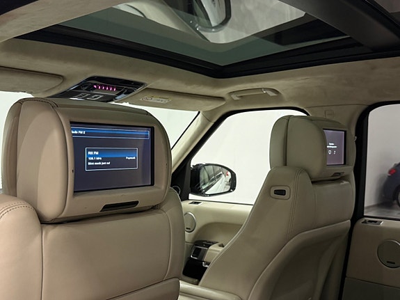 Land Rover Range Rover 24 of 30